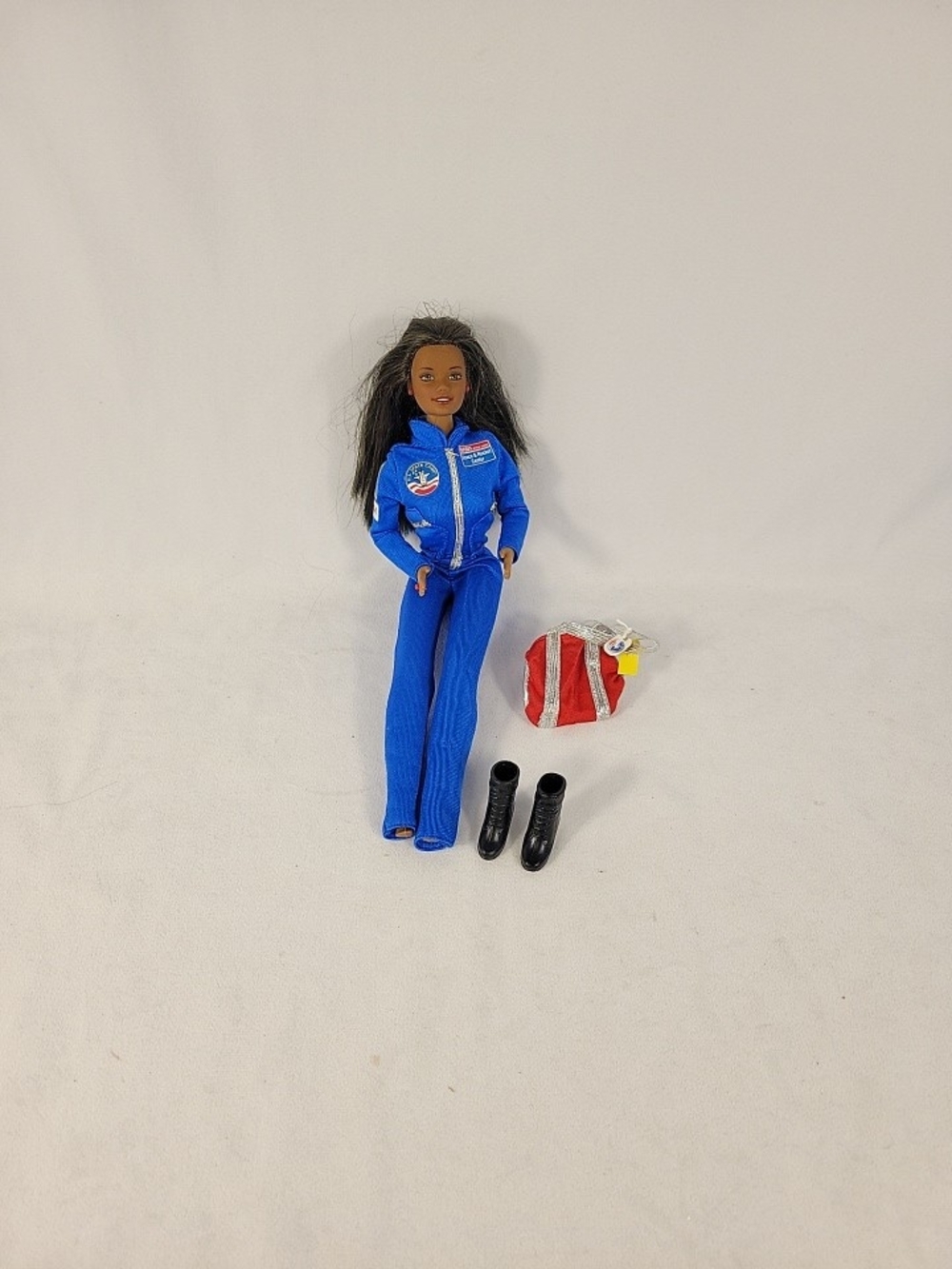 1998 Space Camp Barbie African American Special Edition.